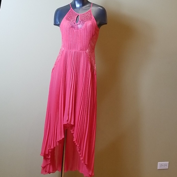BCBGMAXAZRIA Pleated Lace & Chiffon High/Low Dress - Picture 3 of 10